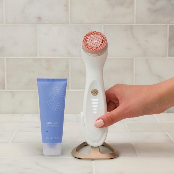 ageLOC® Rose Gold LumiSpa® iO + Cleanser Dry AUS