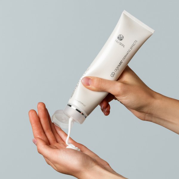 Nu Skin ageLOC® Dermatic Effects™ Body Contouring Lotion USA - NewSkinShop